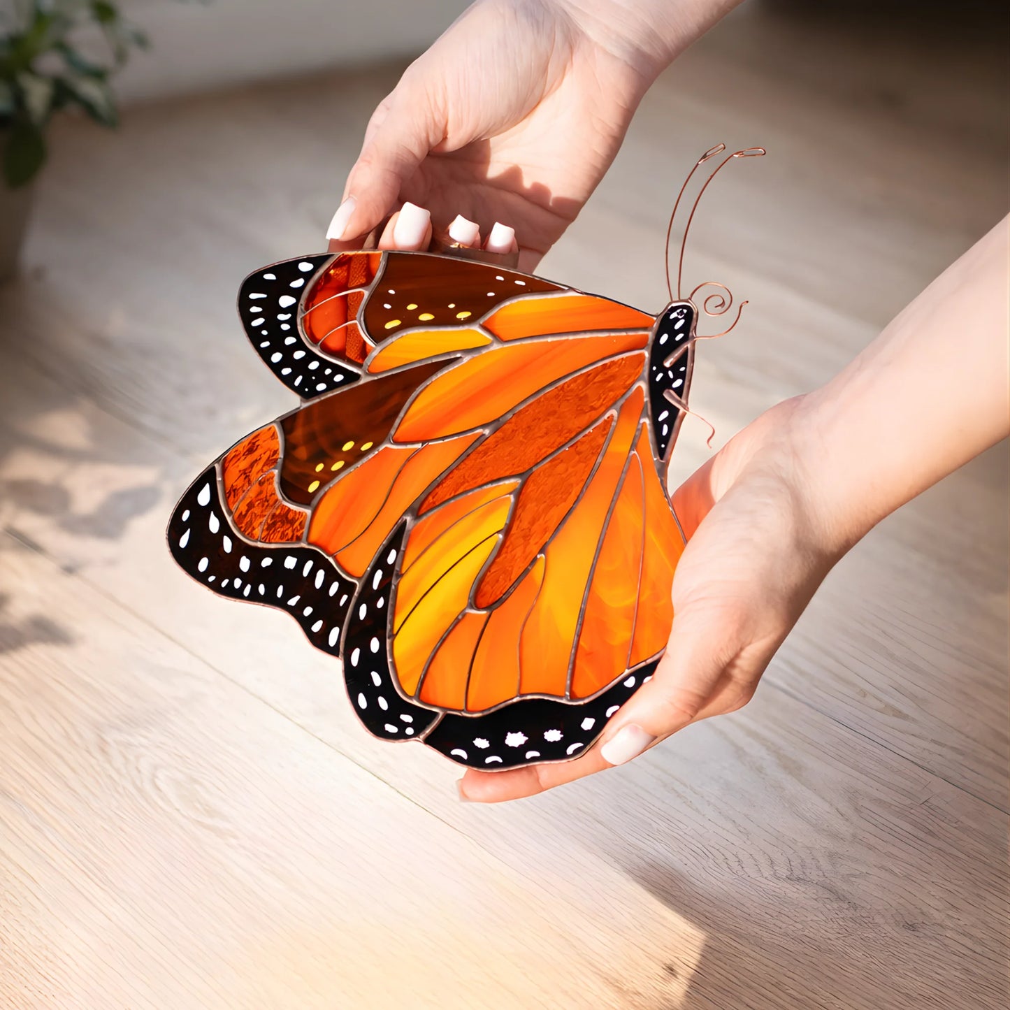 Monarch Butterfly Side-view · Stained Glass Suncatcher