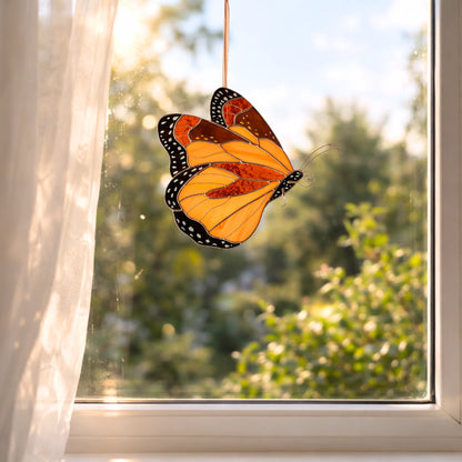 Monarch Butterfly Side-view · Stained Glass Suncatcher