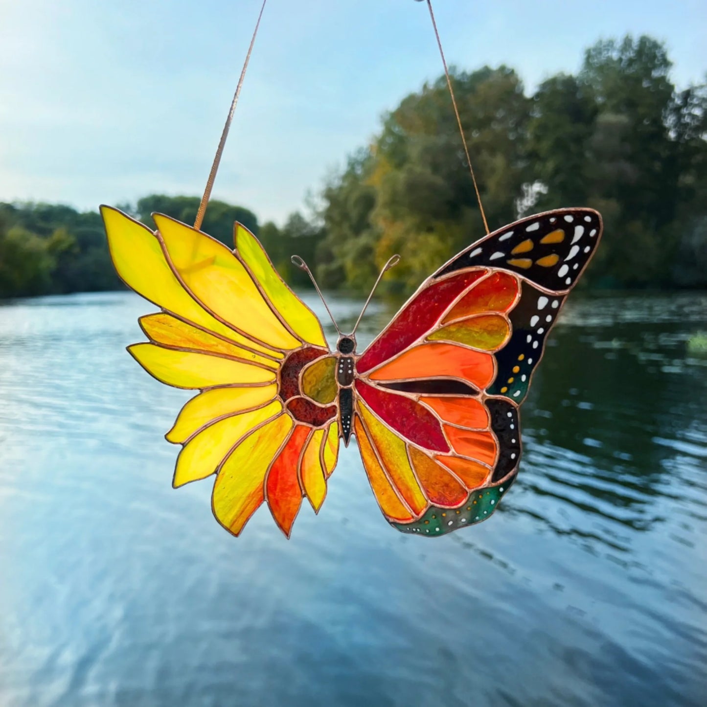 Monarch Butterfly with Sunflower Wing · Stained Glass Suncatcher